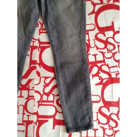 Guess Power Curvy Skinny Mid Rise Jeans Whirlwind Wash Regular Inseam Size 24 - Picture 6 of 12
